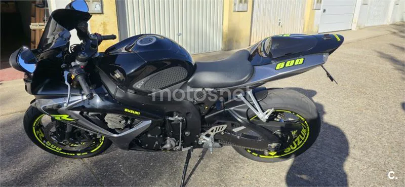 Suzuki GSX R600 – Vista 3