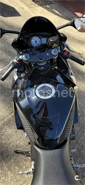 Suzuki GSX R600 – Vista 4