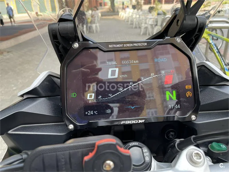 BMW F 900 XR – Vista 6