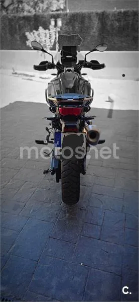 BMW F 750 – Vista 11