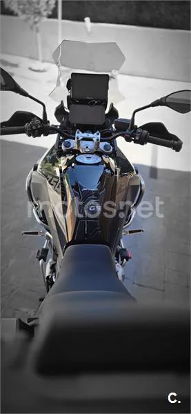 BMW F 750 – Vista 24