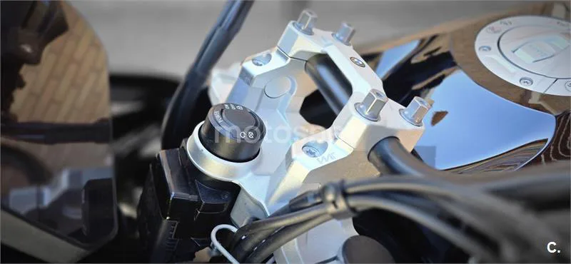 BMW F 750 – Vista 28