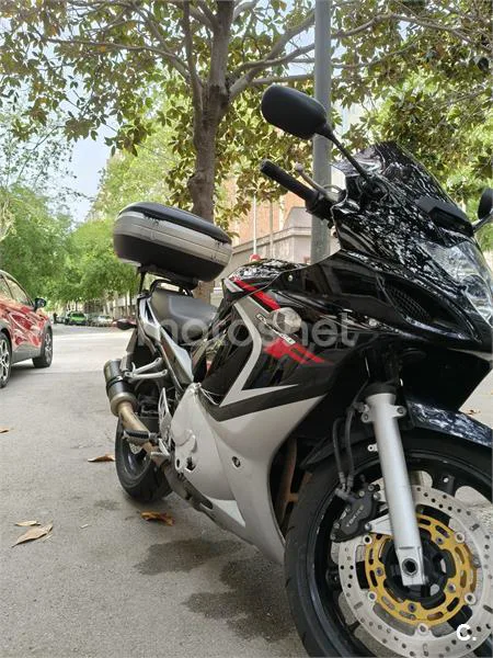 Suzuki GSX 650 F – Vista 3