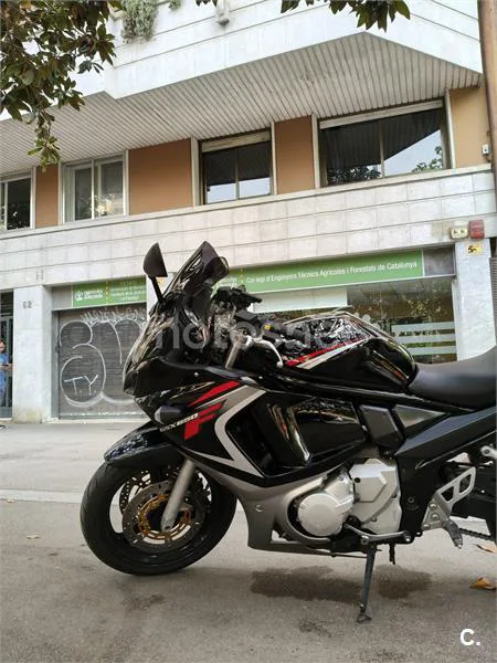 Suzuki GSX 650 F – Vista 9