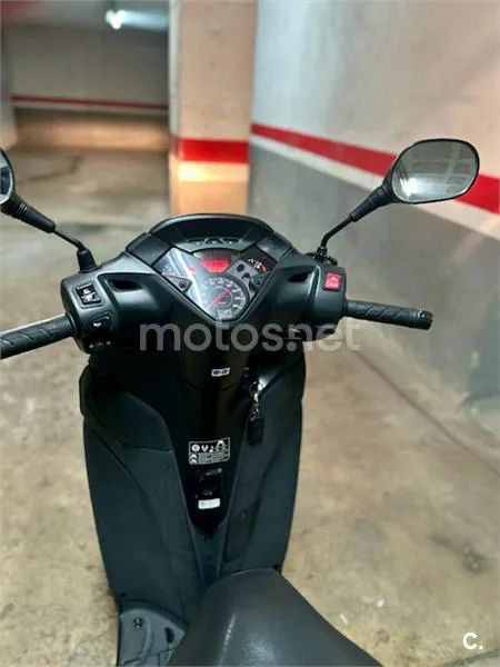 Honda SCOOPY SH300i Sport – Vista 13
