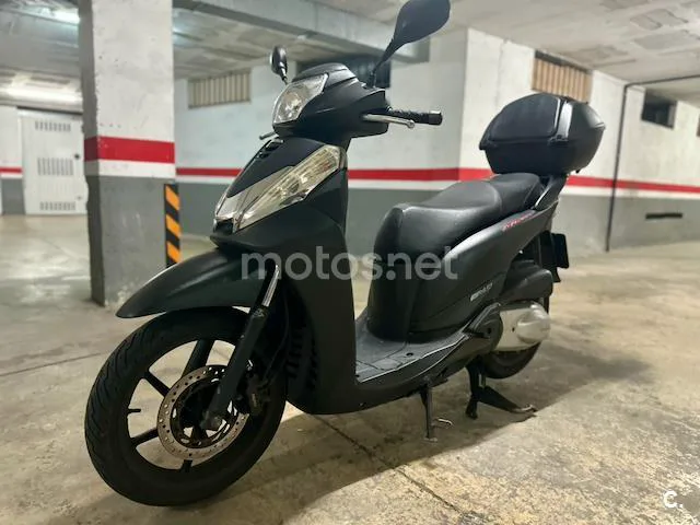 Honda SCOOPY SH300i Sport – Vista 8