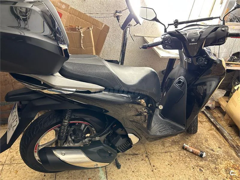 Honda CB 125 – Vista 6