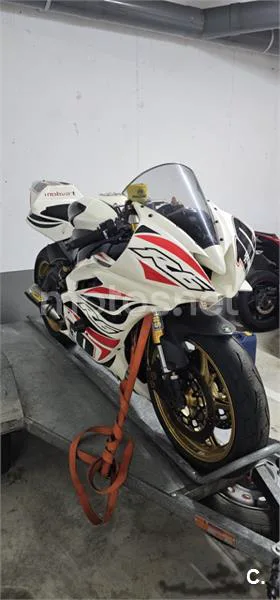 Yamaha R6R – Vista 2