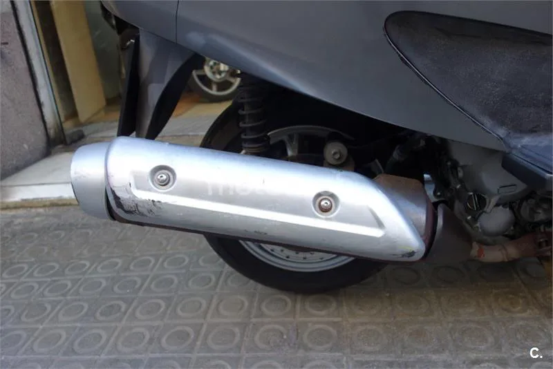 Suzuki Burgman 200 – Vista 4