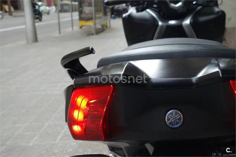 Yamaha TMAX 530 – Vista 14