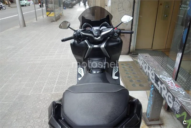 Yamaha TMAX 530 – Vista 15