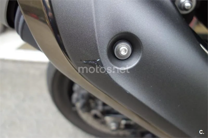 Yamaha TMAX 530 – Vista 18
