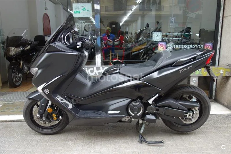 Yamaha TMAX 530 – Vista 3