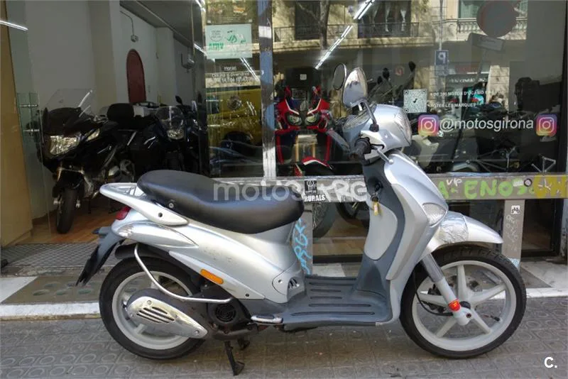 Piaggio Liberty 125 – Vista 3