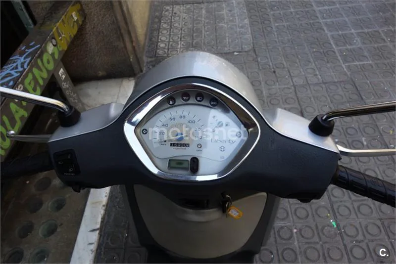 Piaggio Liberty 125 – Vista 6