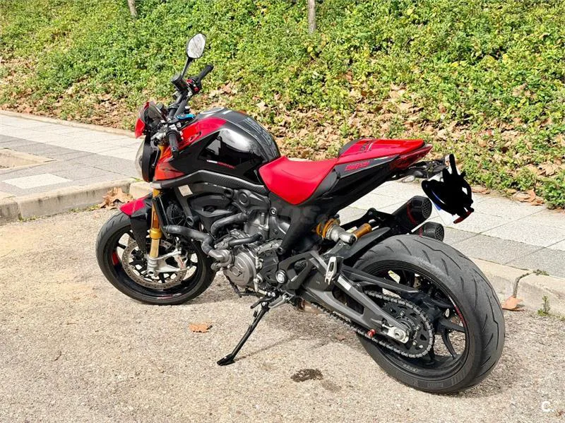 Ducati Monster – Vista 4