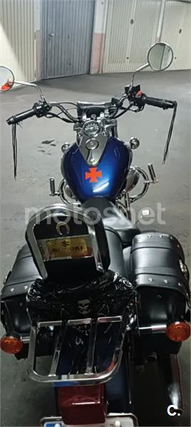 Suzuki Intruder 250 – Vista 5