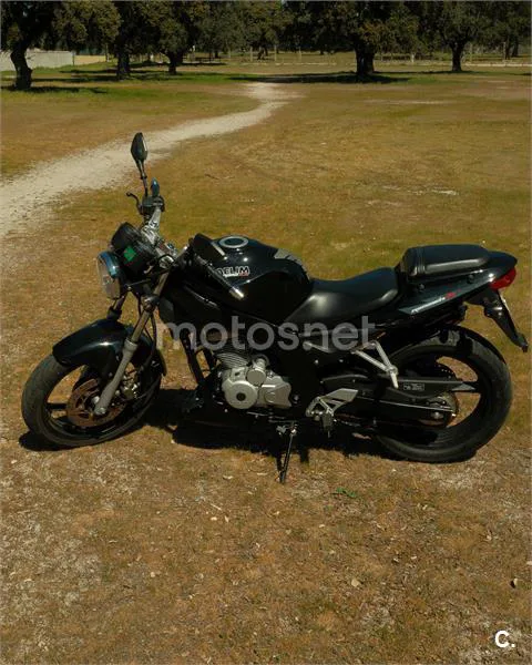 Daelim Roadwin 125 – Vista 4