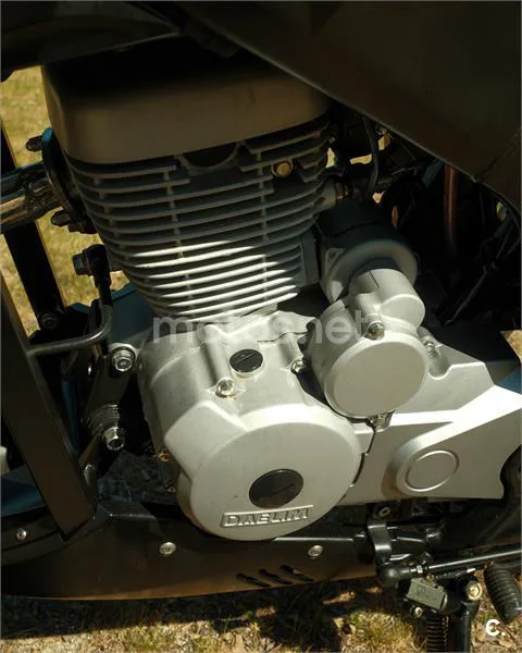 Daelim Roadwin 125 – Vista 5