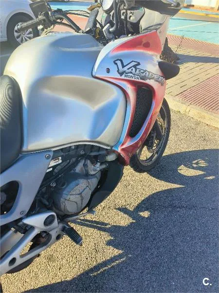 Honda Varadero XL1000V – Vista 6