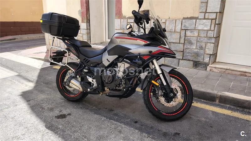 Voge 500 DSX – Vista 4