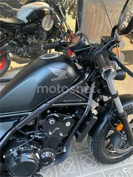 Honda CMX 500 Rebel – Vista 9