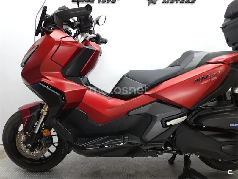 Honda ADV 350 – Vista 20