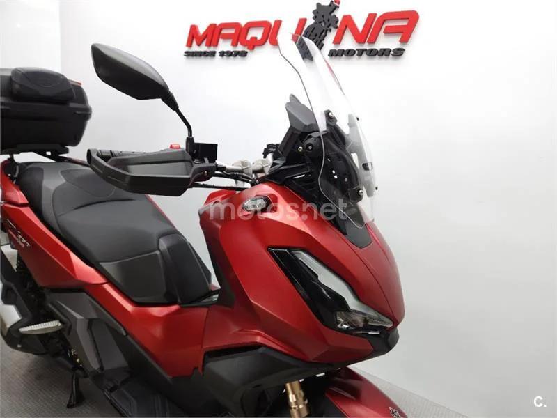 Honda ADV 350 – Vista 3