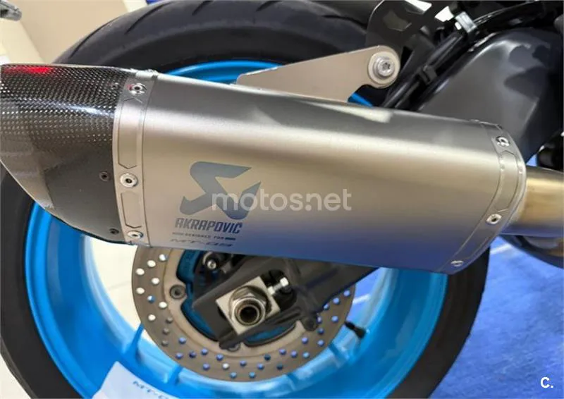 Yamaha MT-09 – Vista 11