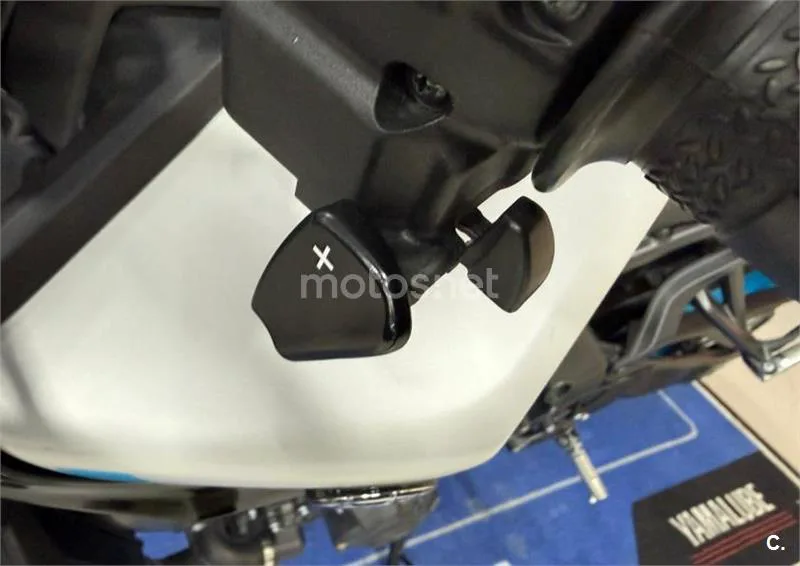 Yamaha MT-09 – Vista 7