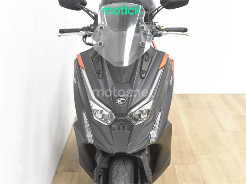 Kymco DTX 350 – Vista 11