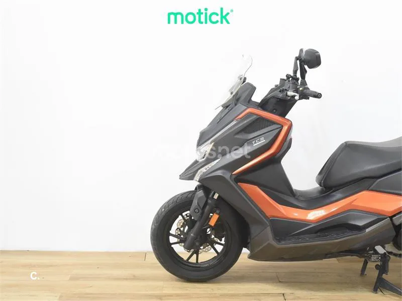 Kymco DTX 350 – Vista 8
