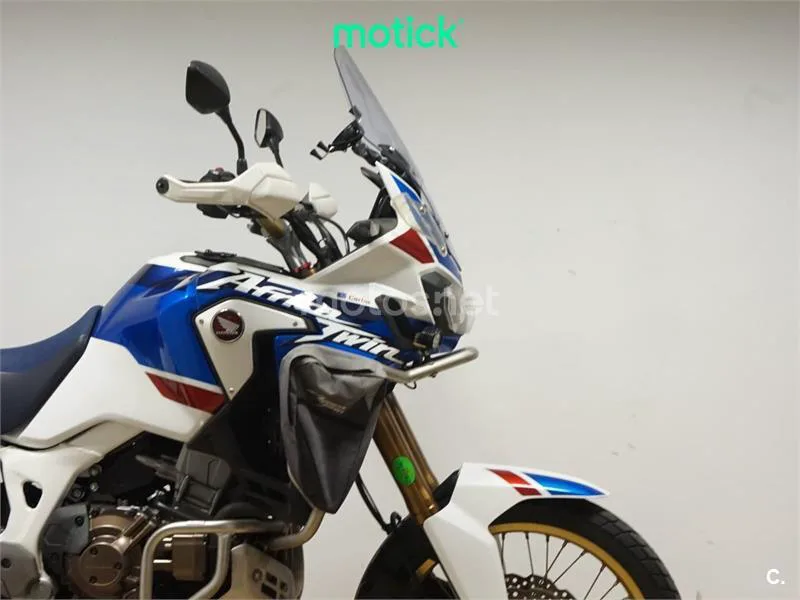 Honda CRF 1000L Africa Twin – Vista 3