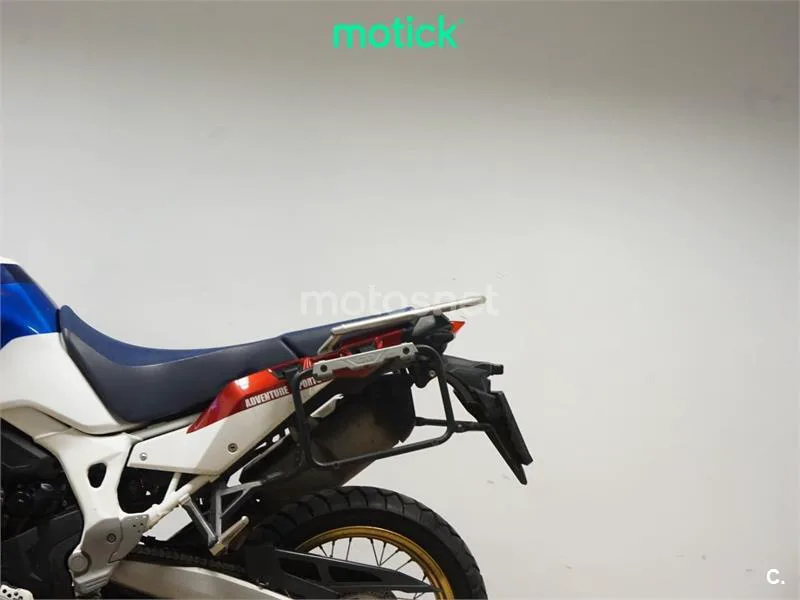 Honda CRF 1000L Africa Twin – Vista 8