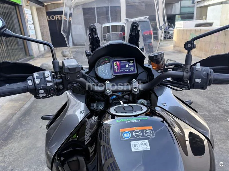 Kawasaki Versys 1100 – Vista 11