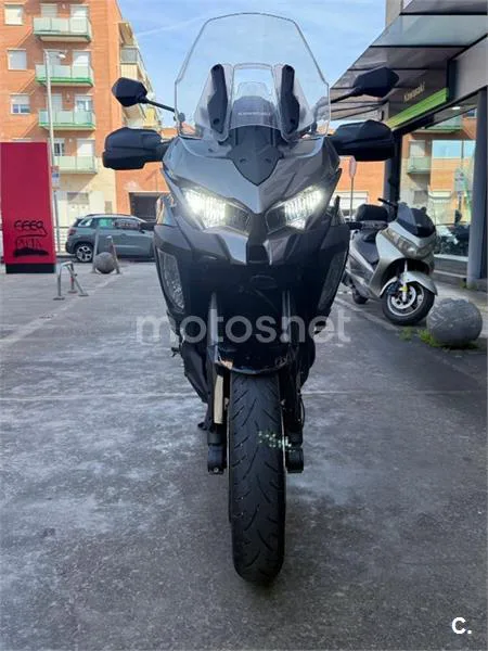 Kawasaki Versys 1100 – Vista 5