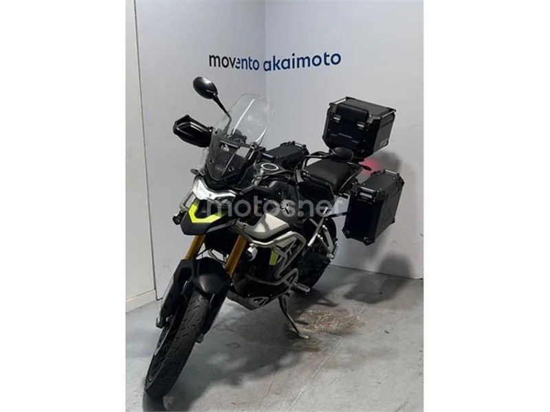Triumph Tiger 900 – Vista 4