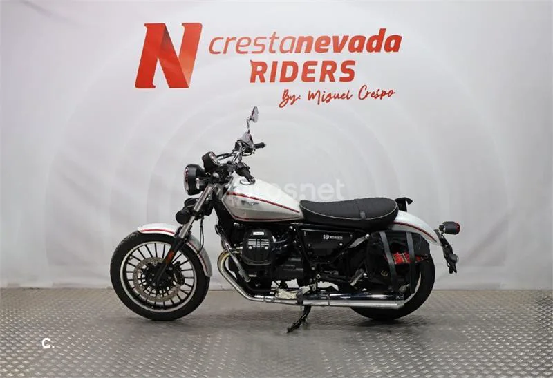 Moto Guzzi V9 – Vista 3