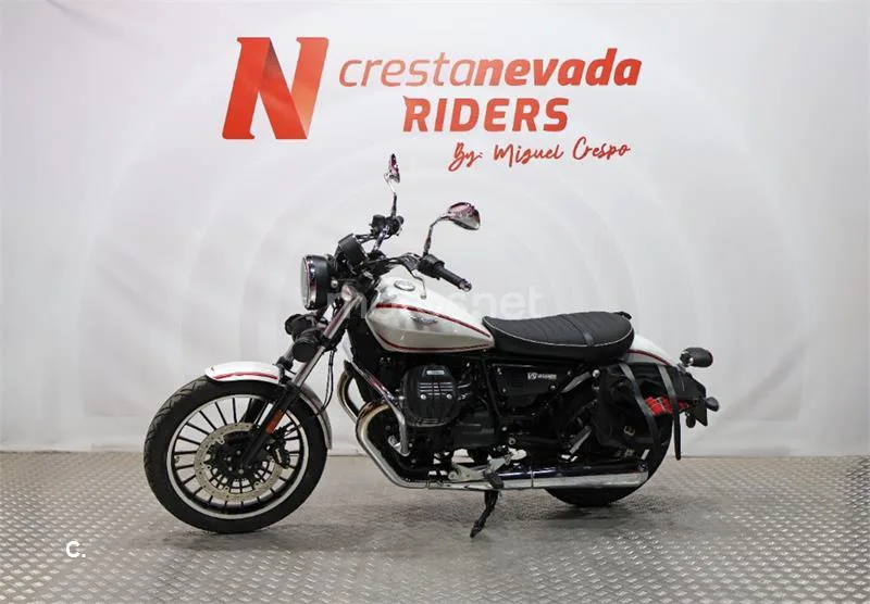 Moto Guzzi V9 – Vista 4