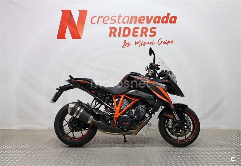KTM 1290 Super Duke GT – Vista 7