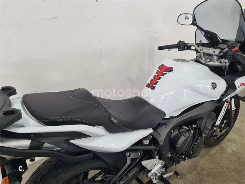 Yamaha FZ6 Fazer – Vista 19