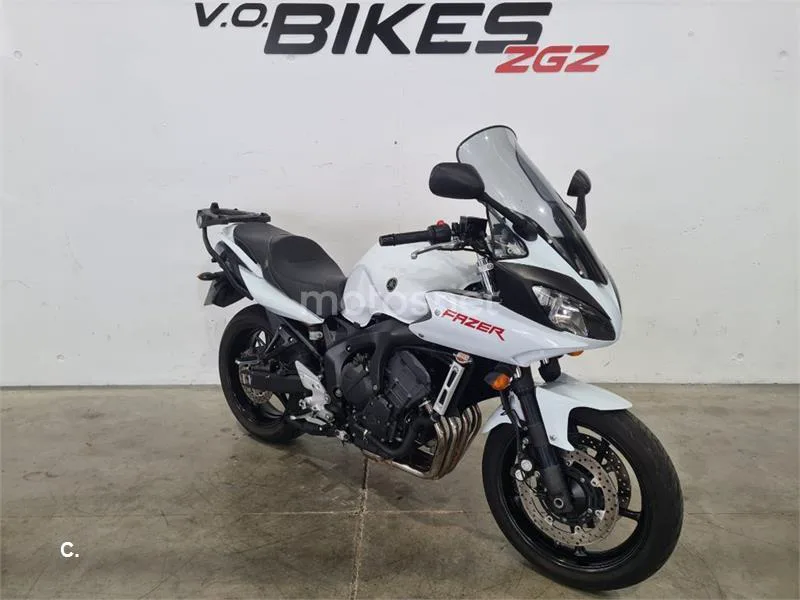 Yamaha FZ6 Fazer – Vista 3