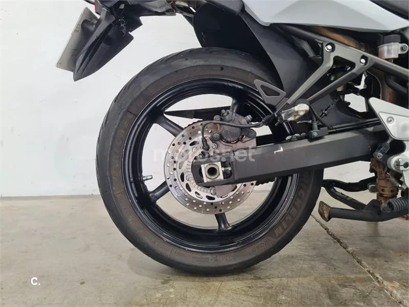 Yamaha FZ6 Fazer – Vista 26