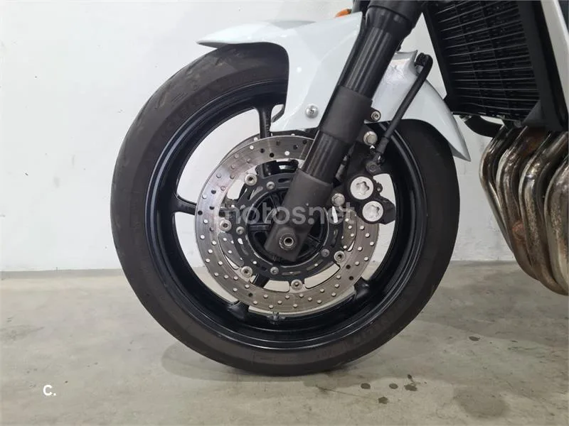 Yamaha FZ6 Fazer – Vista 27