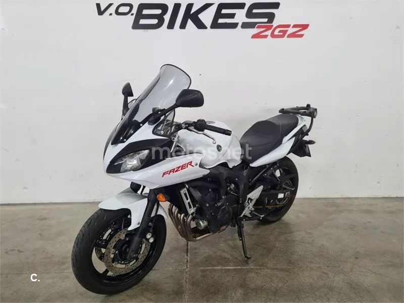 Yamaha FZ6 Fazer – Vista 4