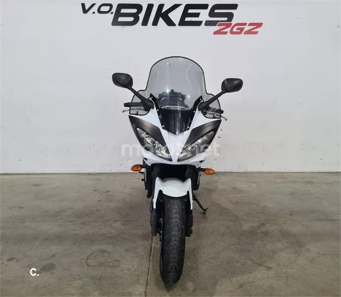 Yamaha FZ6 Fazer – Vista 9