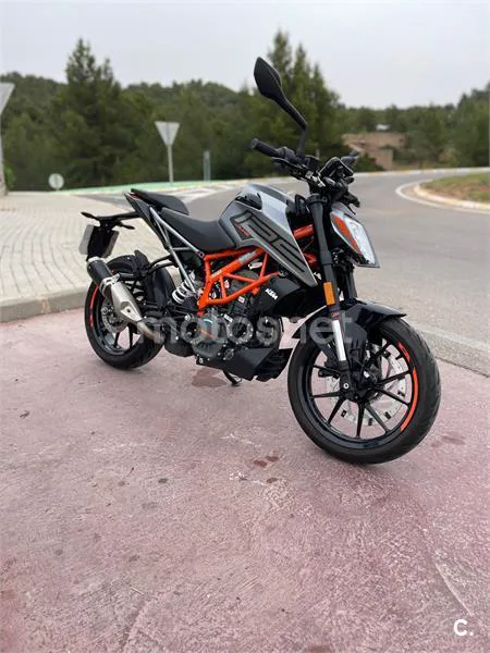 KTM 125 – Vista 3