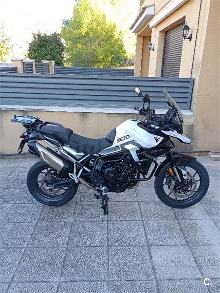 Triumph Tiger 900 – Vista 3