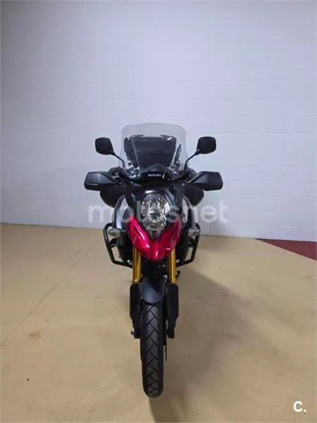 Suzuki V-Strom 1000 – Vista 5