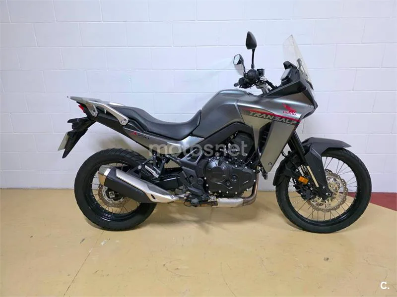 Honda XL 750 Transalp – Vista 3